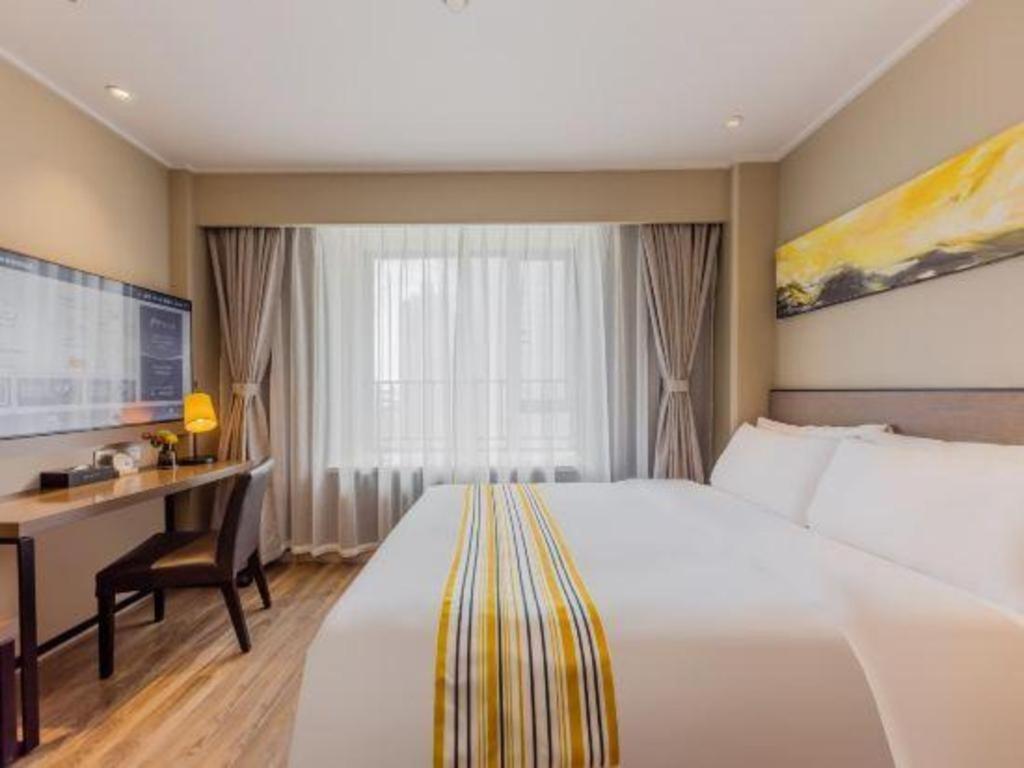 Home Inn Plus Shanghai New International Expo Center Yushan Road Yuanshen Sports Bagian luar foto