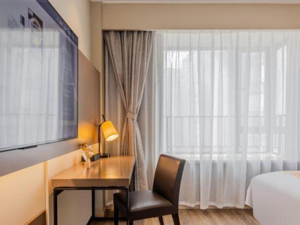 Home Inn Plus Shanghai New International Expo Center Yushan Road Yuanshen Sports Bagian luar foto