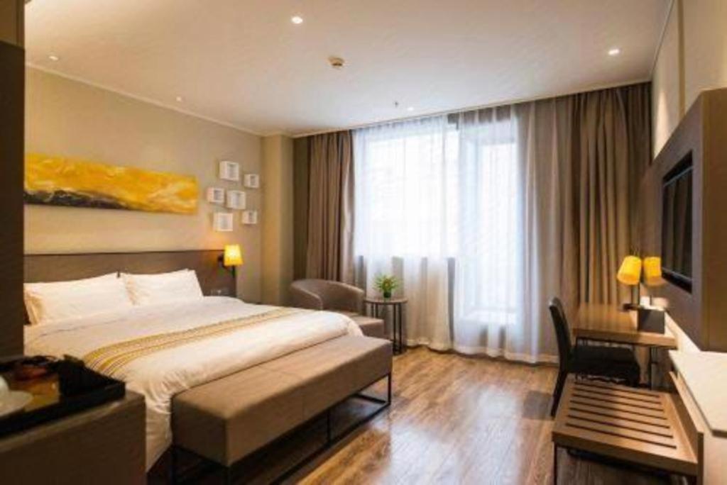 Home Inn Plus Shanghai New International Expo Center Yushan Road Yuanshen Sports Bagian luar foto